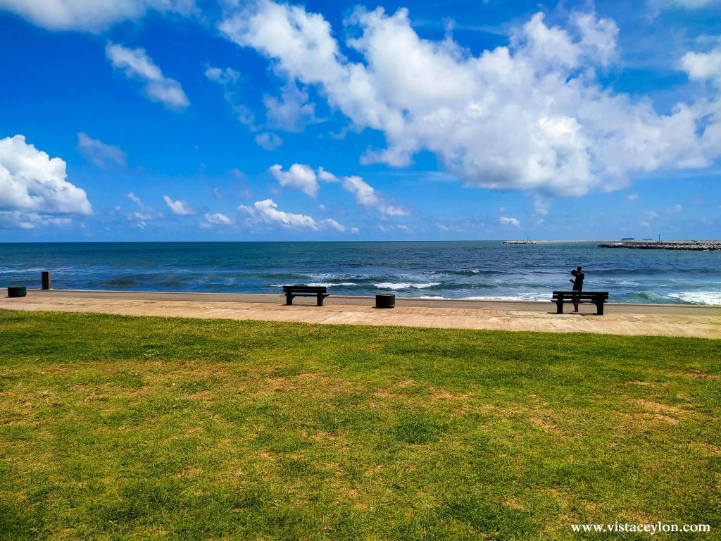 Galle face Beach